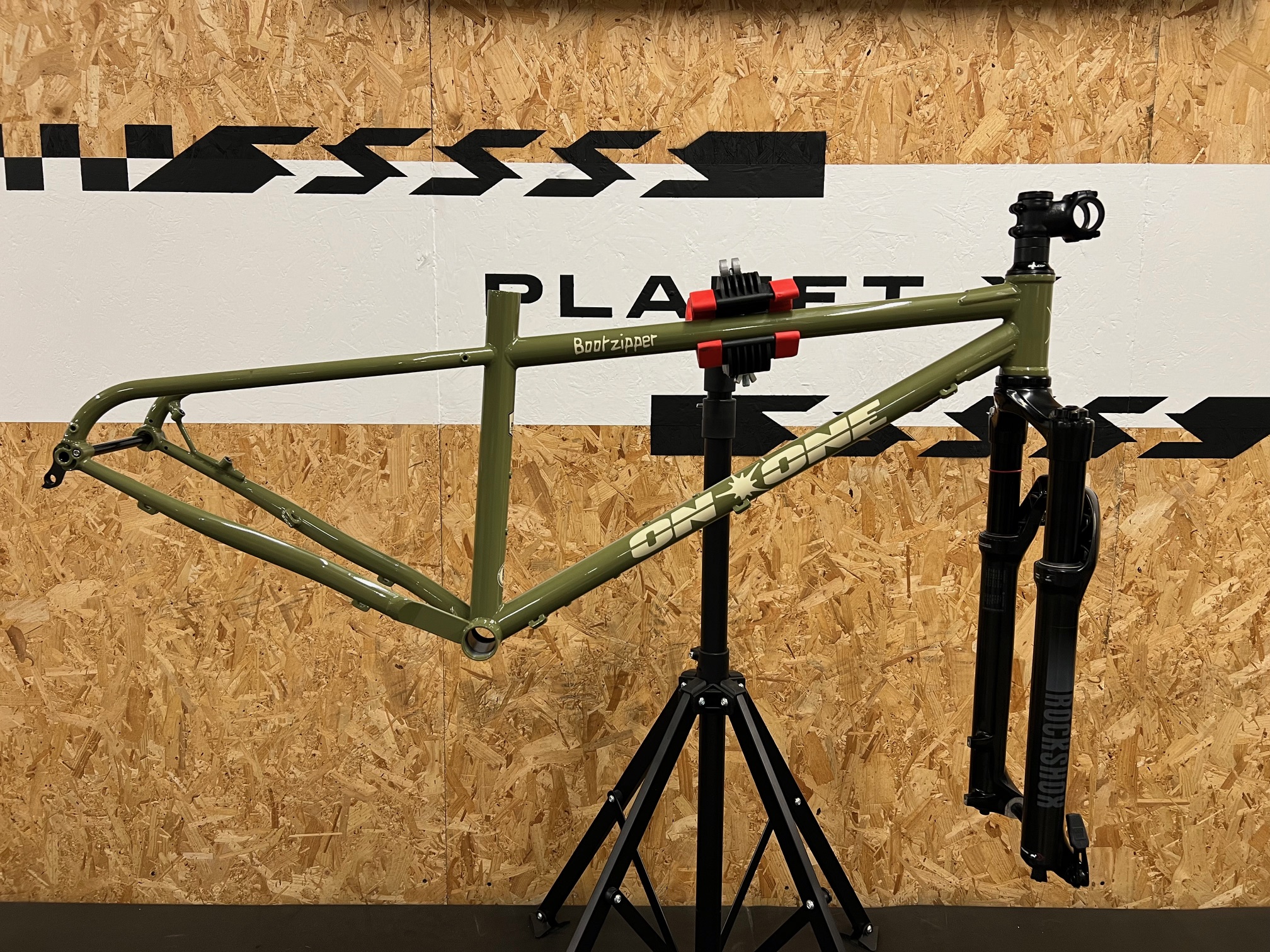 On One Bootzipper 29" Mountain Bike Frame + Rockshox 35 100 Travel Fork / Olive Green / Small / Cosmetic Damage