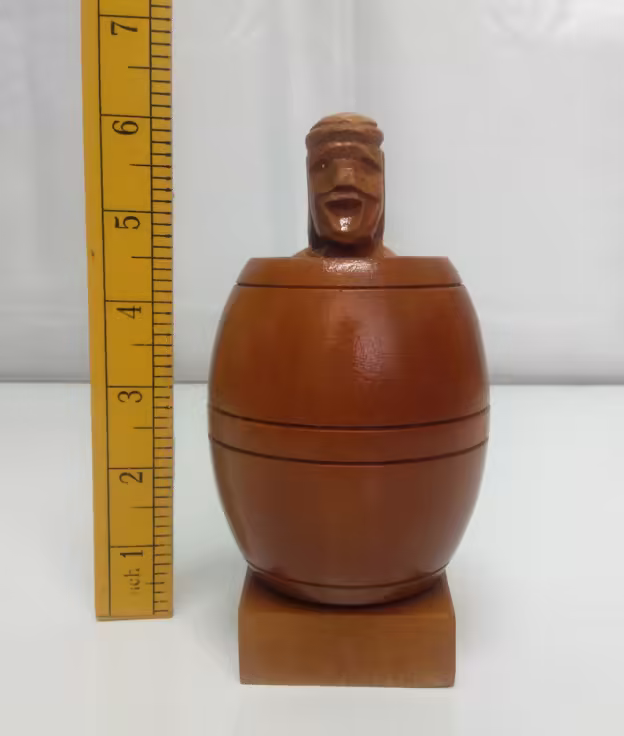 Funny Wooden Barrel Man Statue 😂 – Perfect Gag Gift for Parties 🎉, Offices 🖥️, and Collectors 🎁