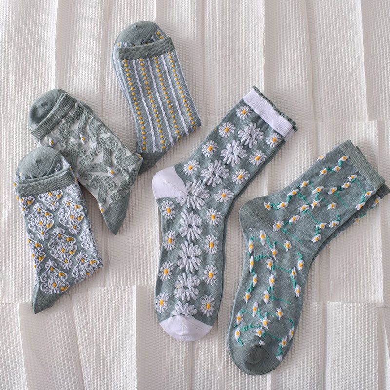49%OFF-5 Pairs Women's Blue Elegant Embossed Floral Cotton Socks
