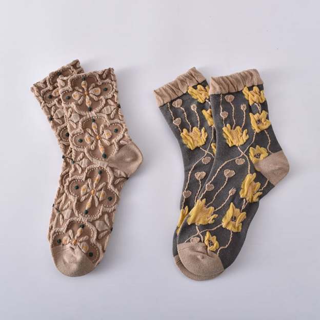 5 Pairs Women's Embossed Floral Cotton Socks