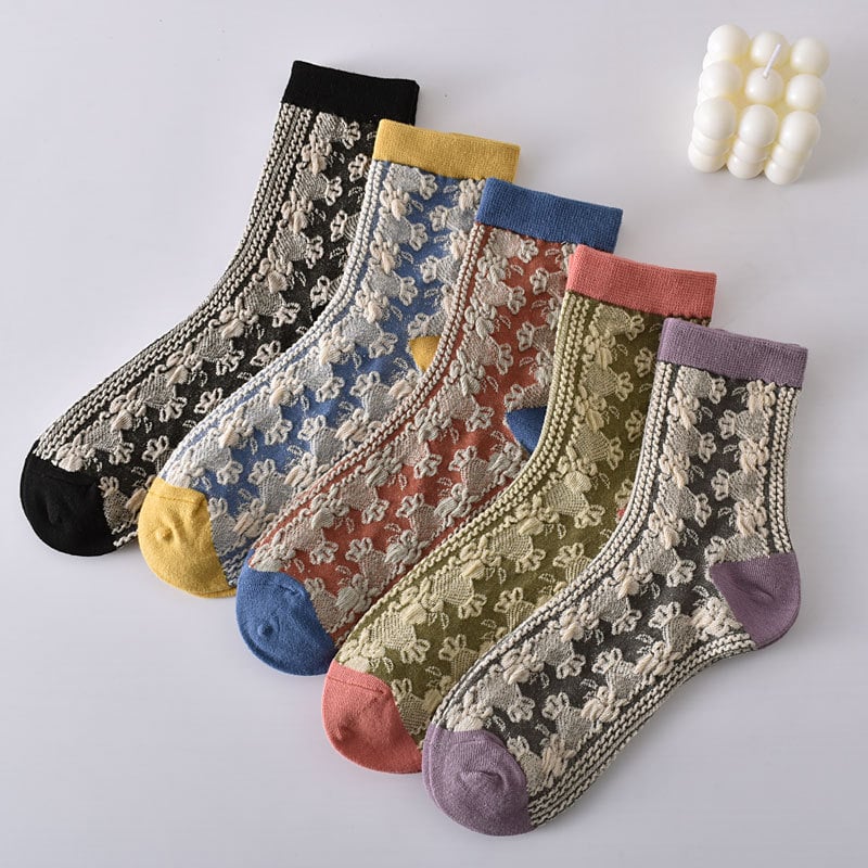 5 Pairs Women's Vintage Embossed Cotton Socks