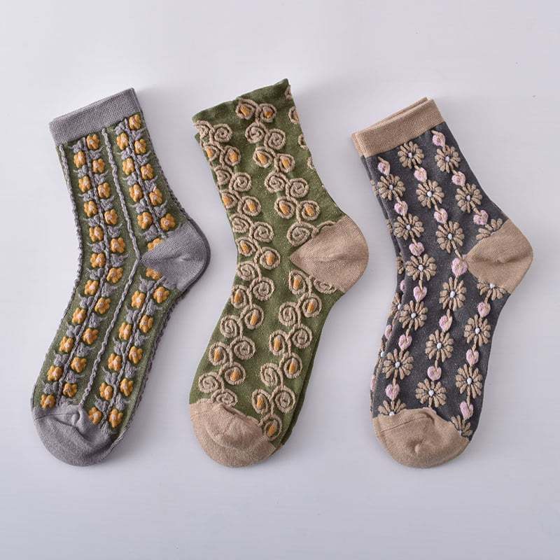 5 Pairs Women's Embossed Floral Cotton Socks
