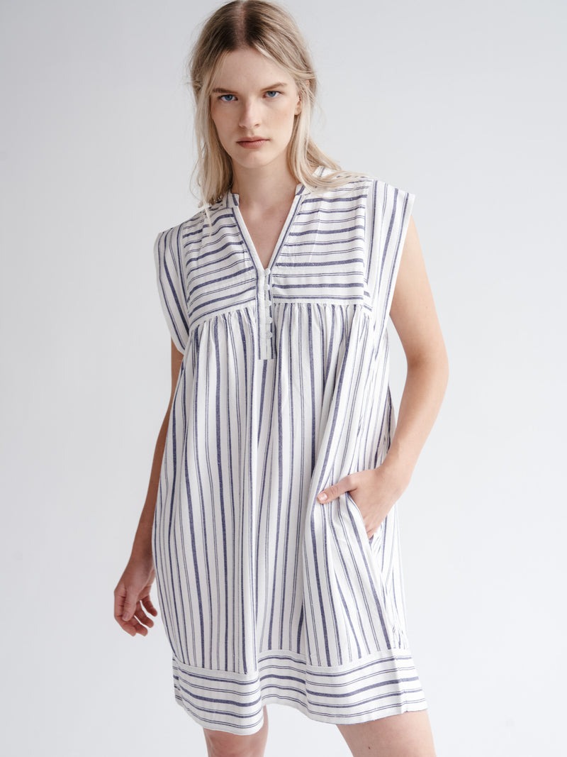 Simple sleeveless dress