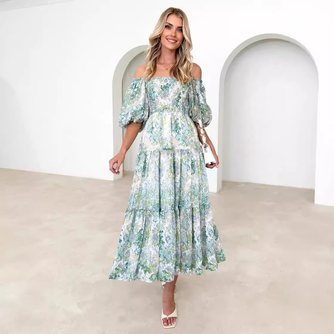 Holiday Style Puff Sleeve Printed French Cake Dress