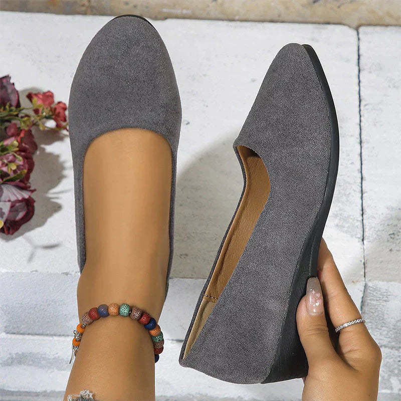 🎁Hot Sale⏳Elegant Lightweight Anti-Slip Low Heel Wedge Shoes