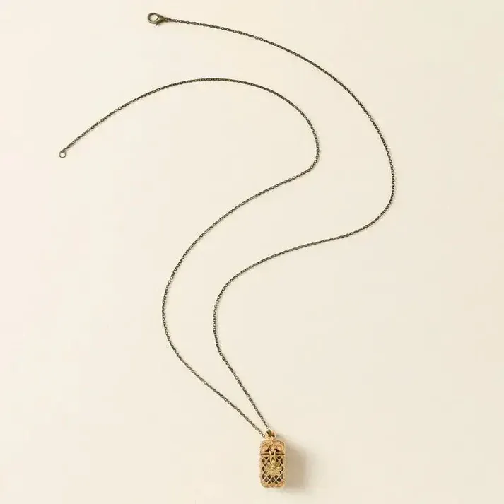 🔥Last Day 54% OFF - Tiny Tarot Deck Necklace