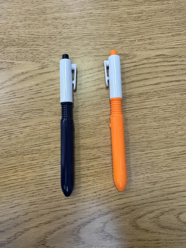 💦 Sneaky Spray Prank Pen™ — Looks Normal Until It Sprays Water 😂