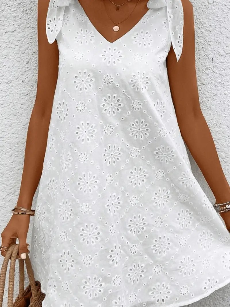 V-neck embroidered hollow dress