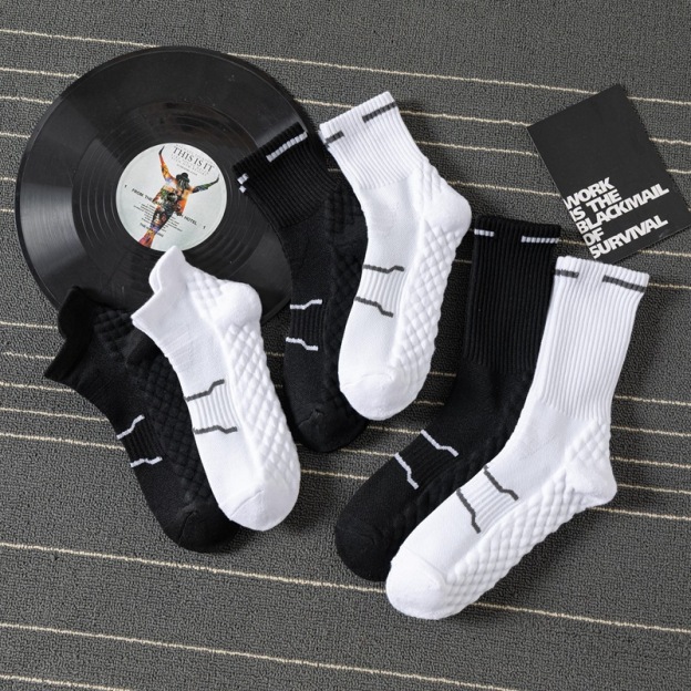 Cotton Sweat-wicking Breathable Sports Socks(5 Pairs)
