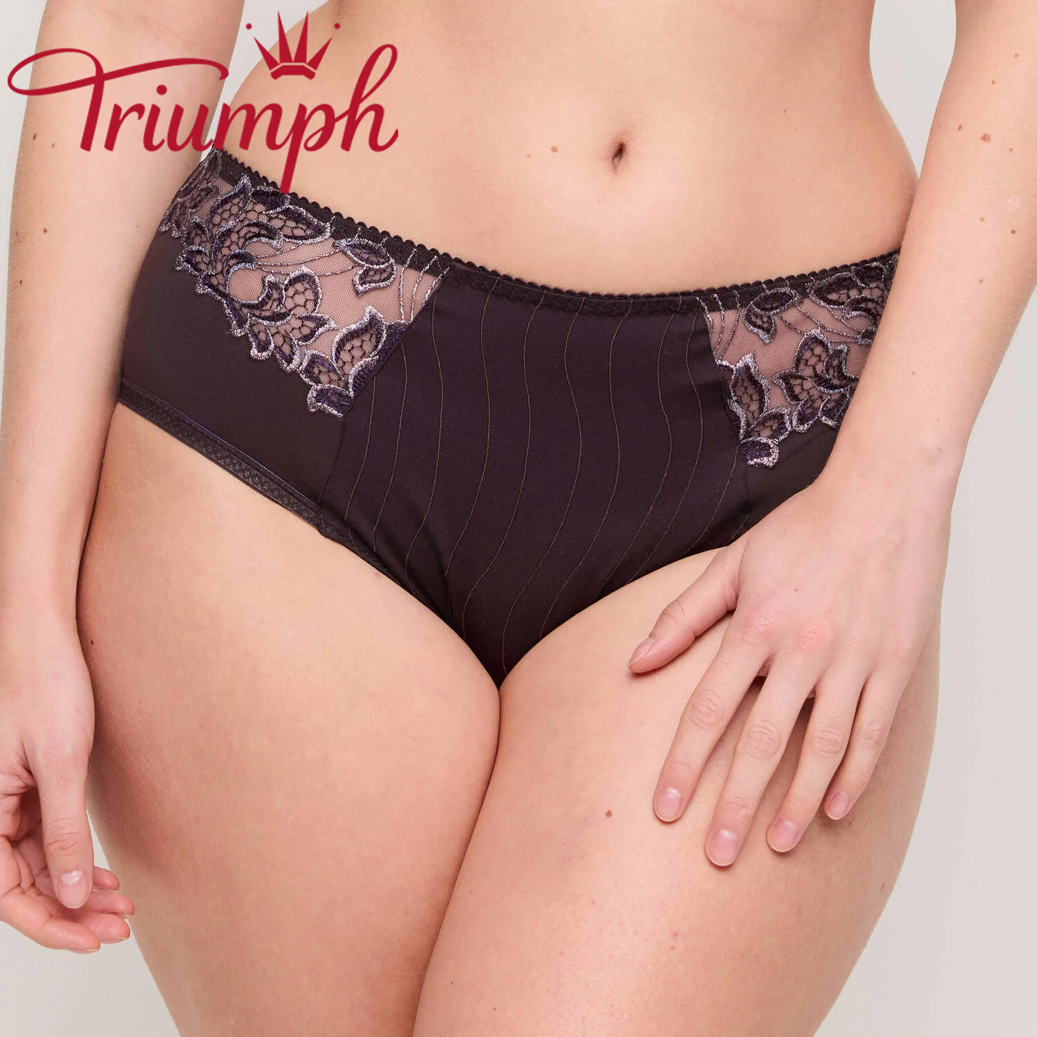 💖Σετ 4 τεμαχίων Triumph® ✨Σουτιέν με πλήρη κούπα εσώρουχα