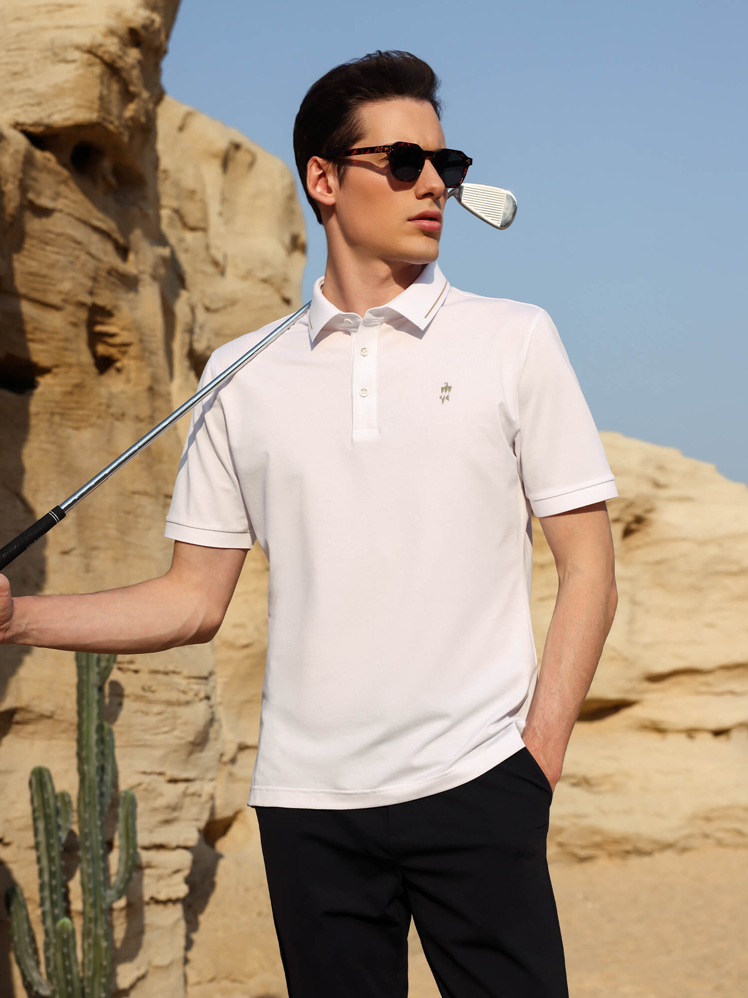 Ivory White High-Stretch Gold-Trimmed Collar ‌Polo