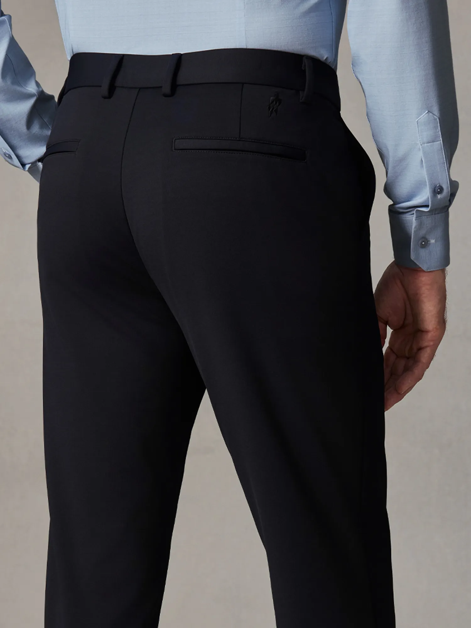 The First Impression Advantage Set