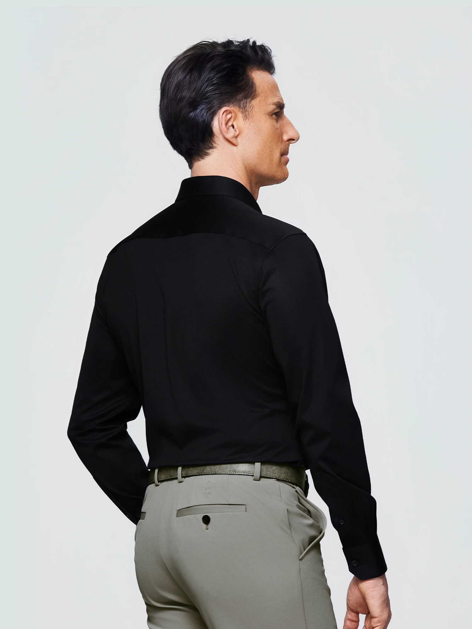 AirFlex Pro™ Onyx Black Stretch Shirt