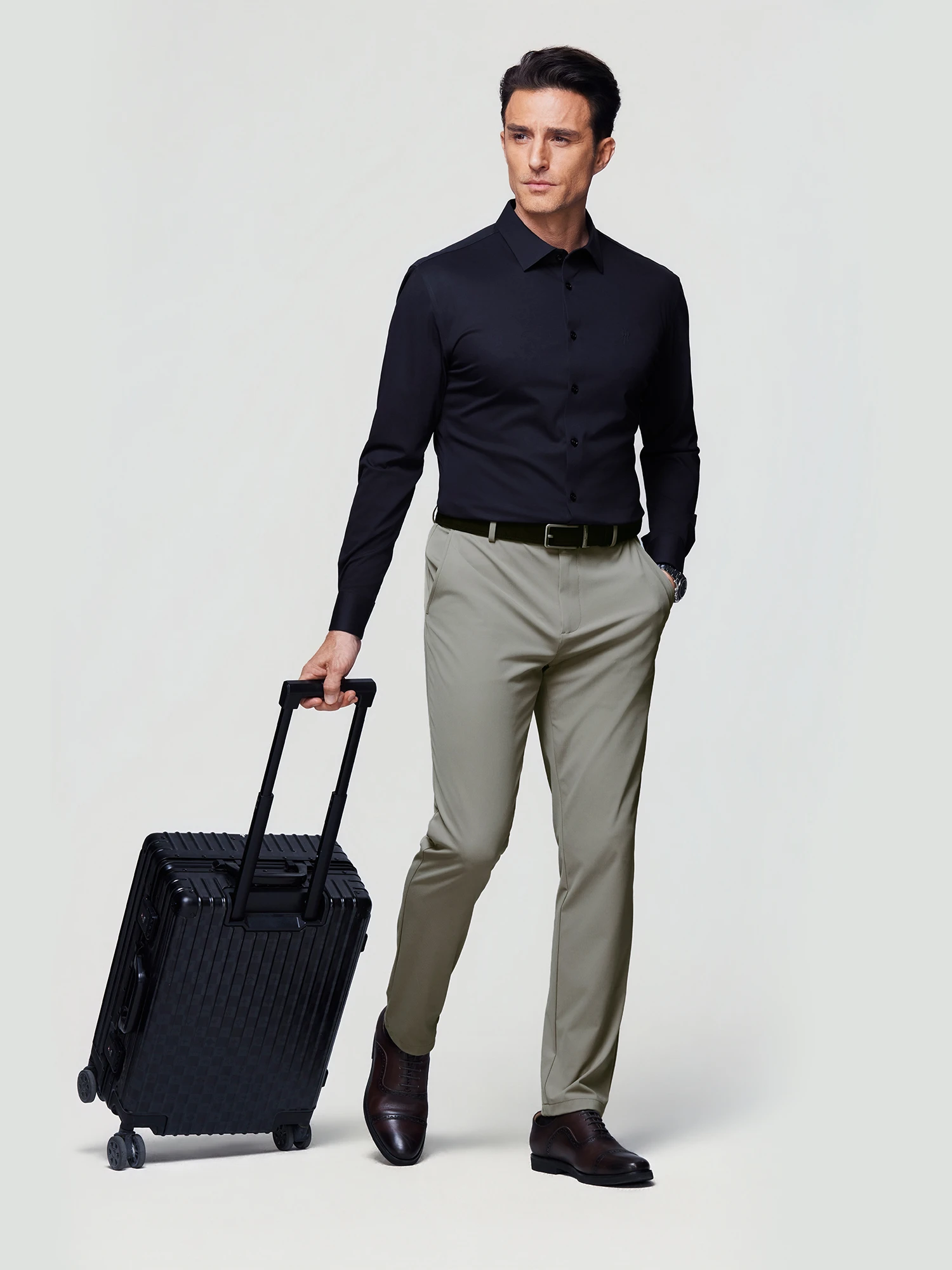 AirFlex Pro™ Deep Navy Stretch Shirt