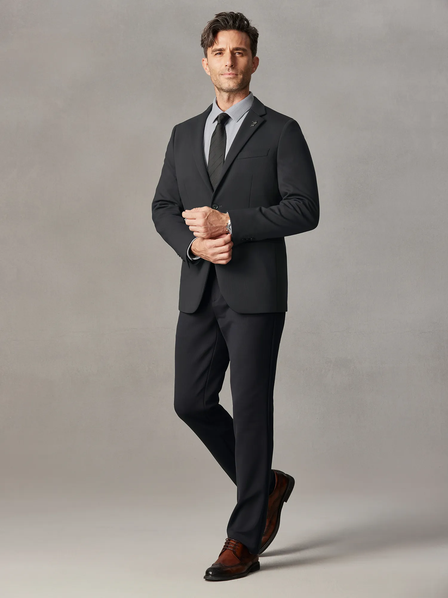 WarmTech Pro Falcon Gray Shadow Plaid Stretch Blazer