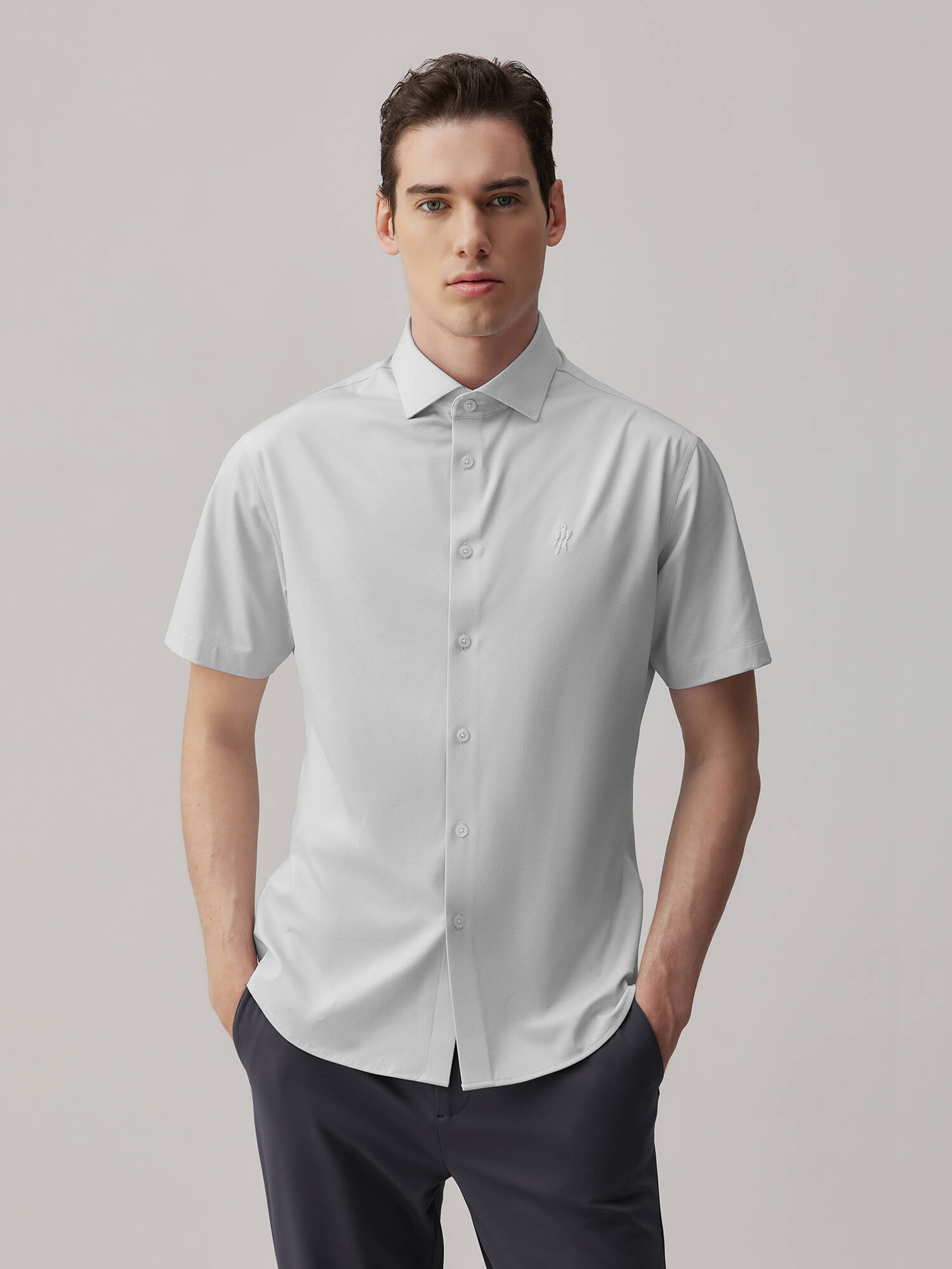 Frost Gray Silk High-Stretch Short-Sleeve Shirt