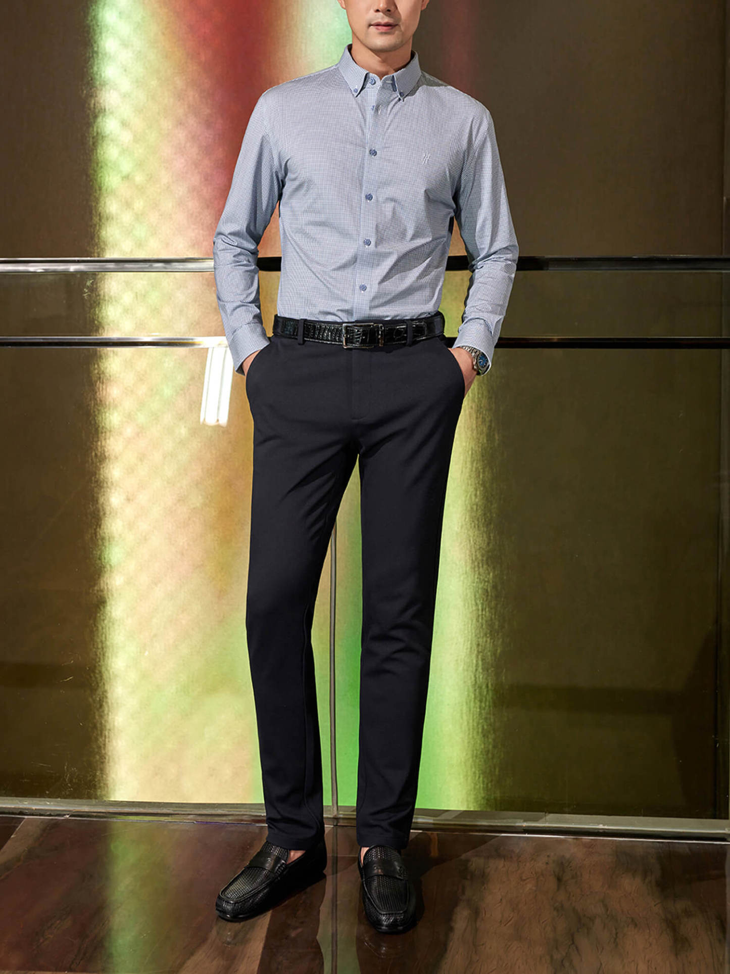 Luxurious Plaid Gray Stretch Shirt