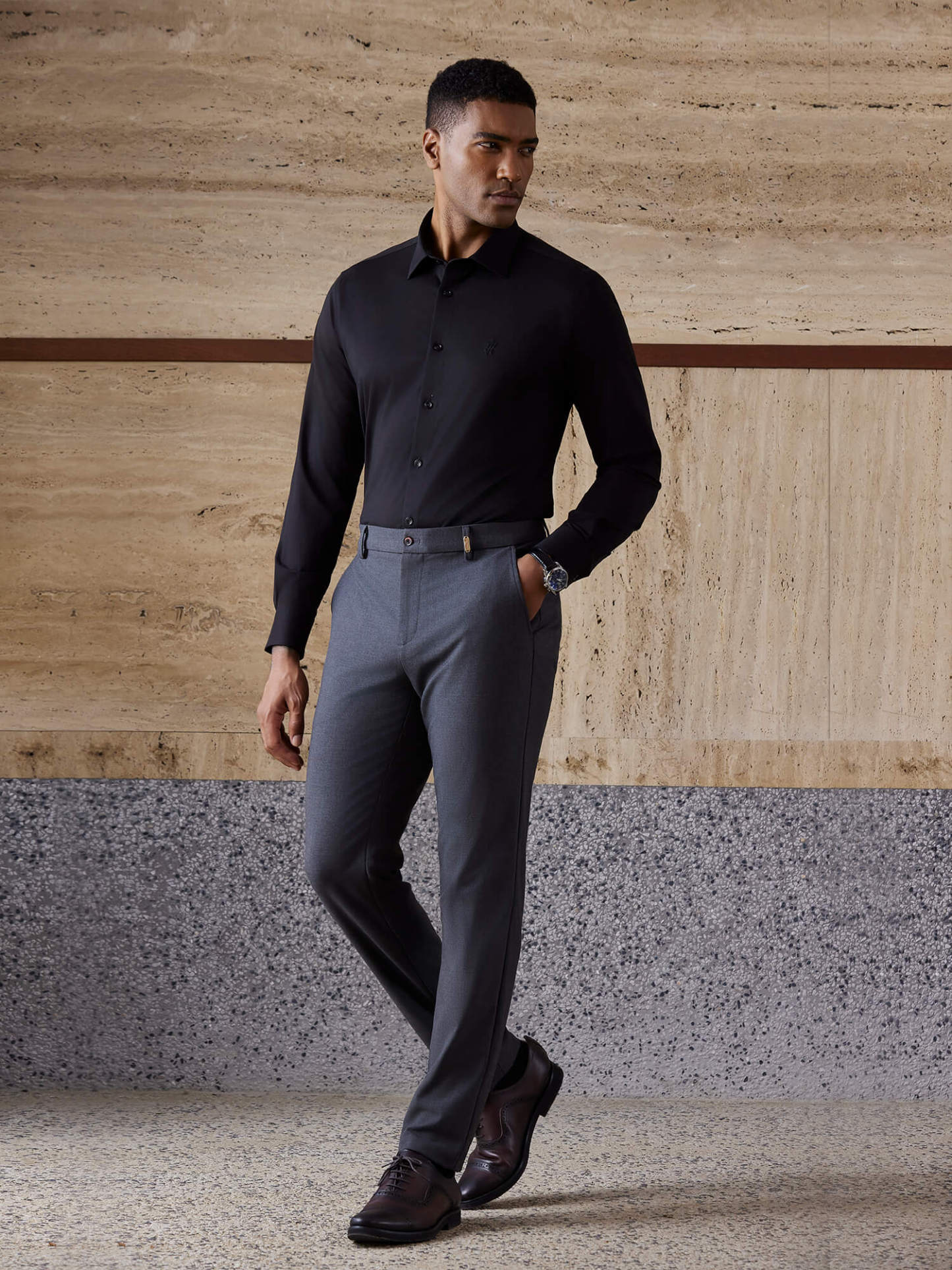 Non-Iron Stretch Black Shirt