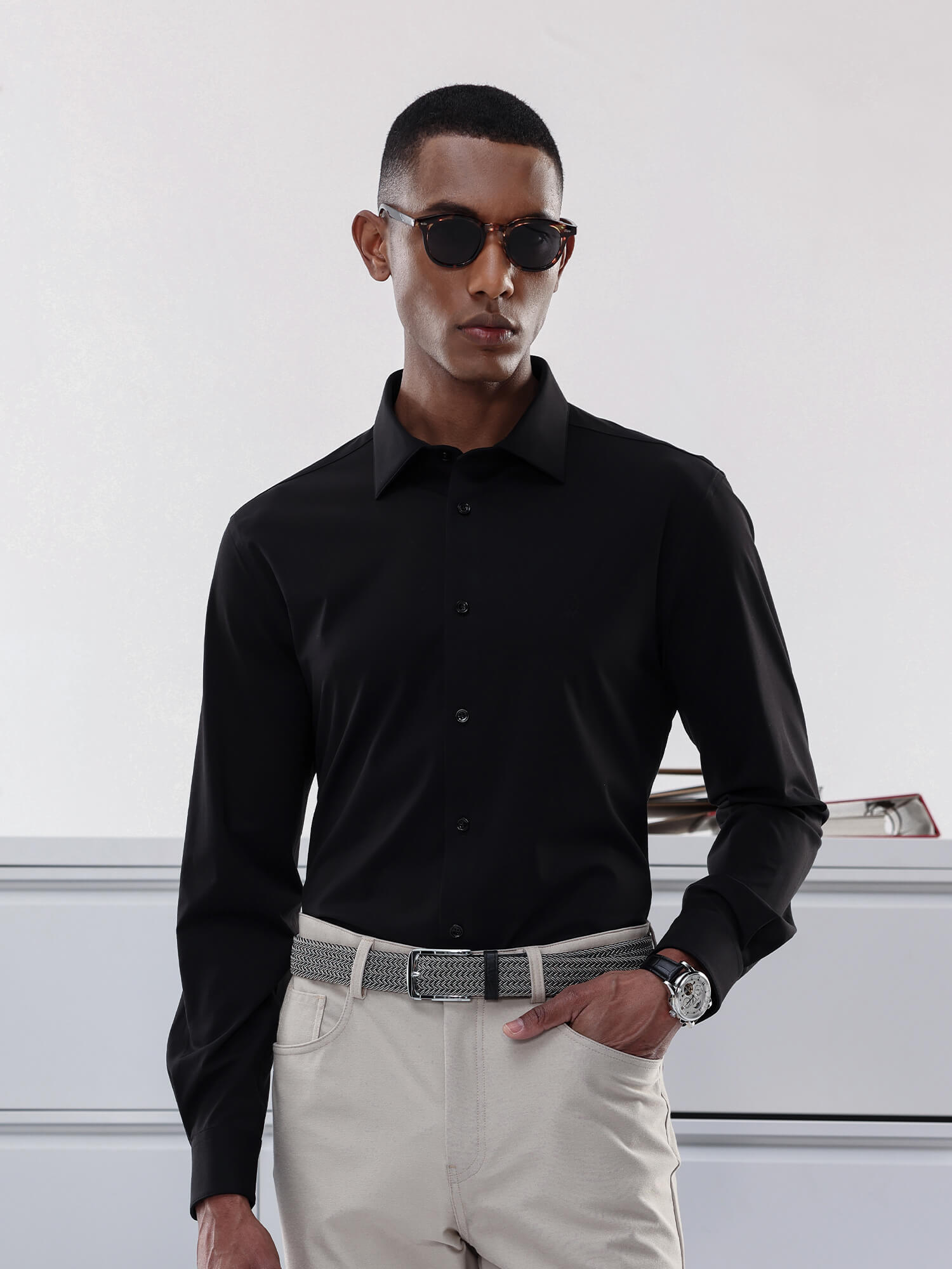 Jade J30 Onyx Black High-Stretch Shirt