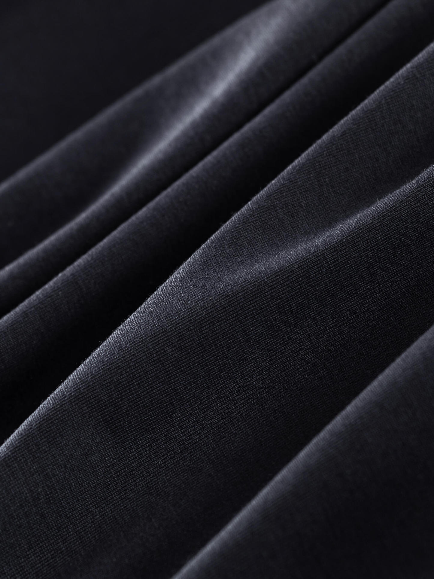 Jade J30 Onyx Black High-Stretch Shirt