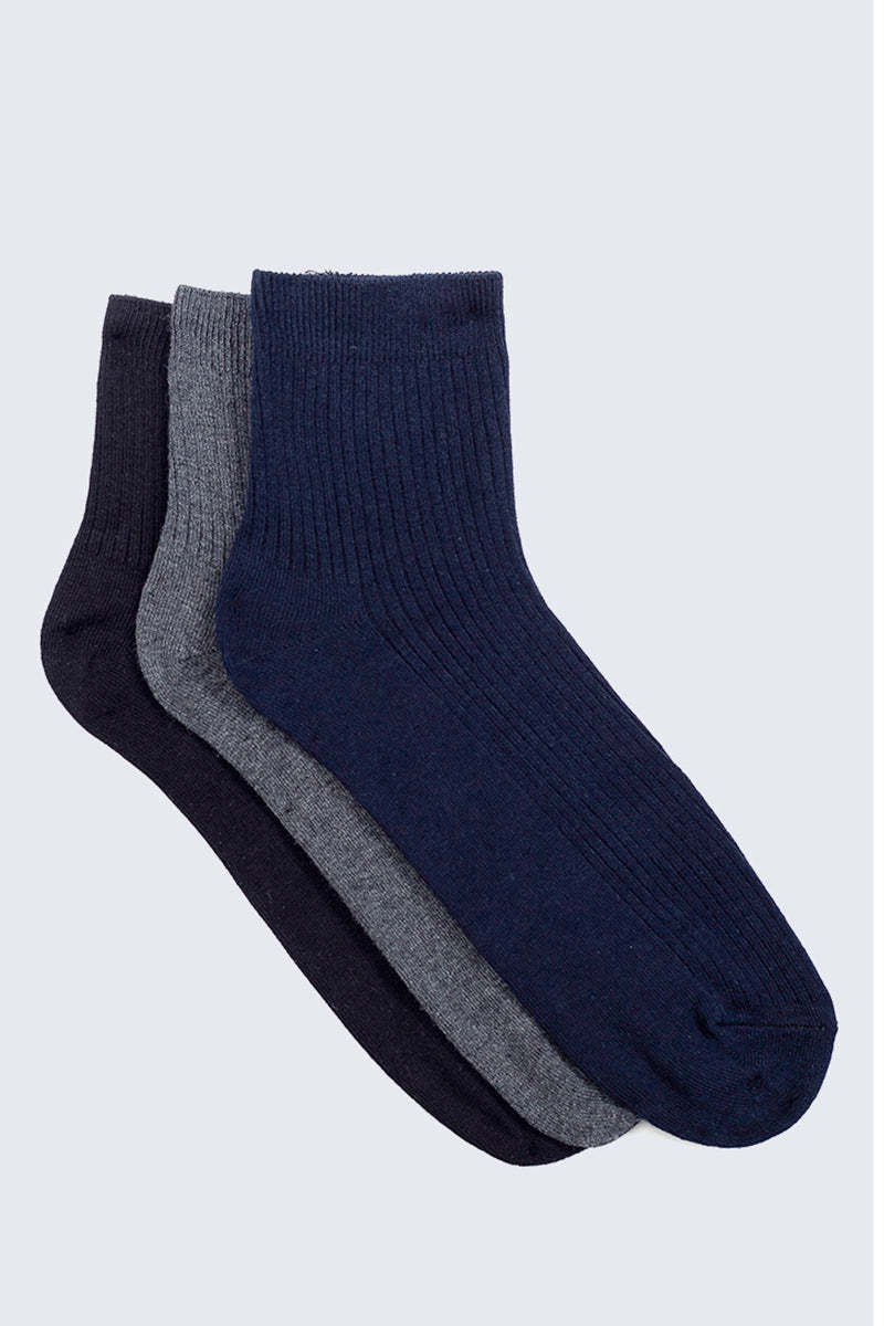Solid Color Mid-Calf Socks-OWN DREAM Shirts