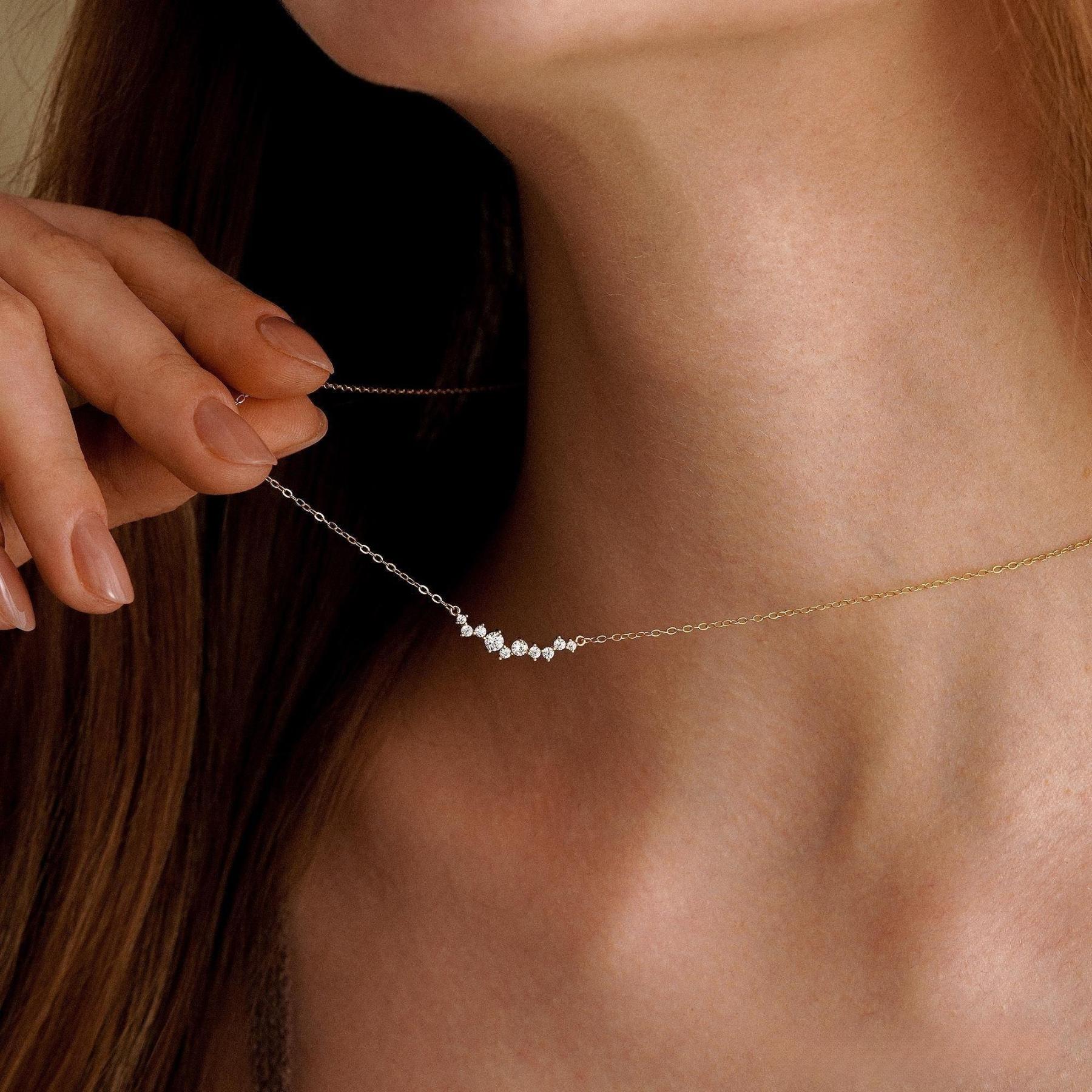 ROUND SHAPED DIAMOND ROW NECKLACE – TIMELESS MINIMALIST JEWELRY FOR BRIDESMAIDS, MOM GIFTS & QUIET LUXURY​