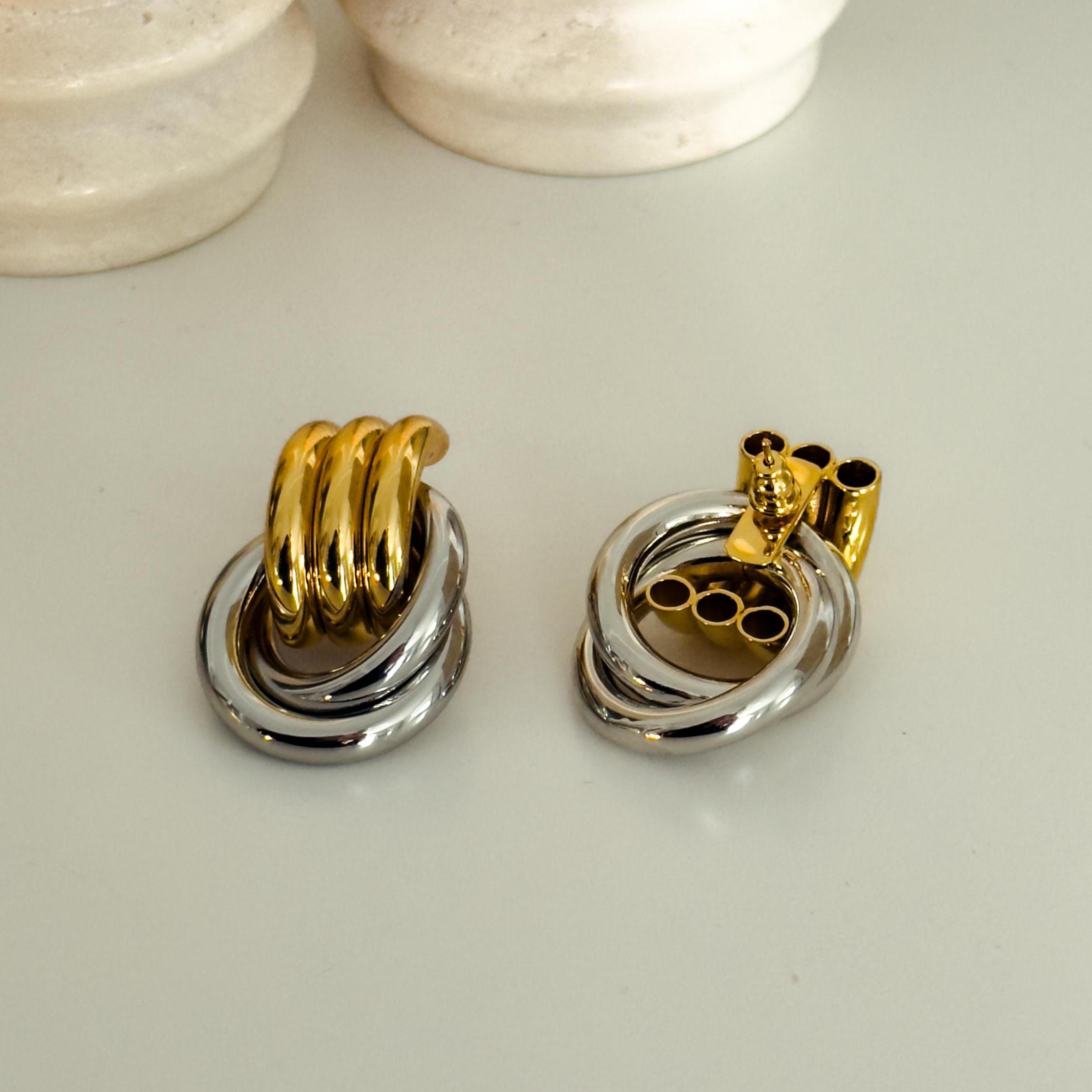Mini Knot Earrings – Chic Statement Jewelry for Every Occasion