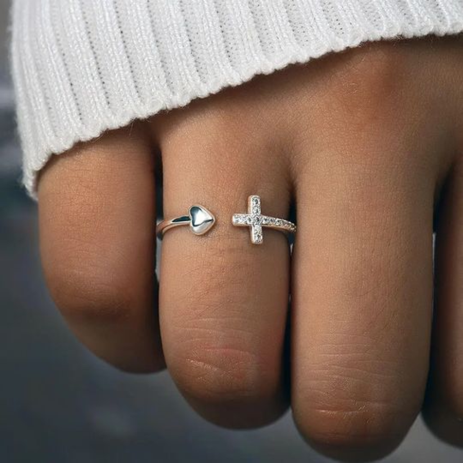 To My Daughter Pray Through It Heart And Cross Ring-belovejewel.com