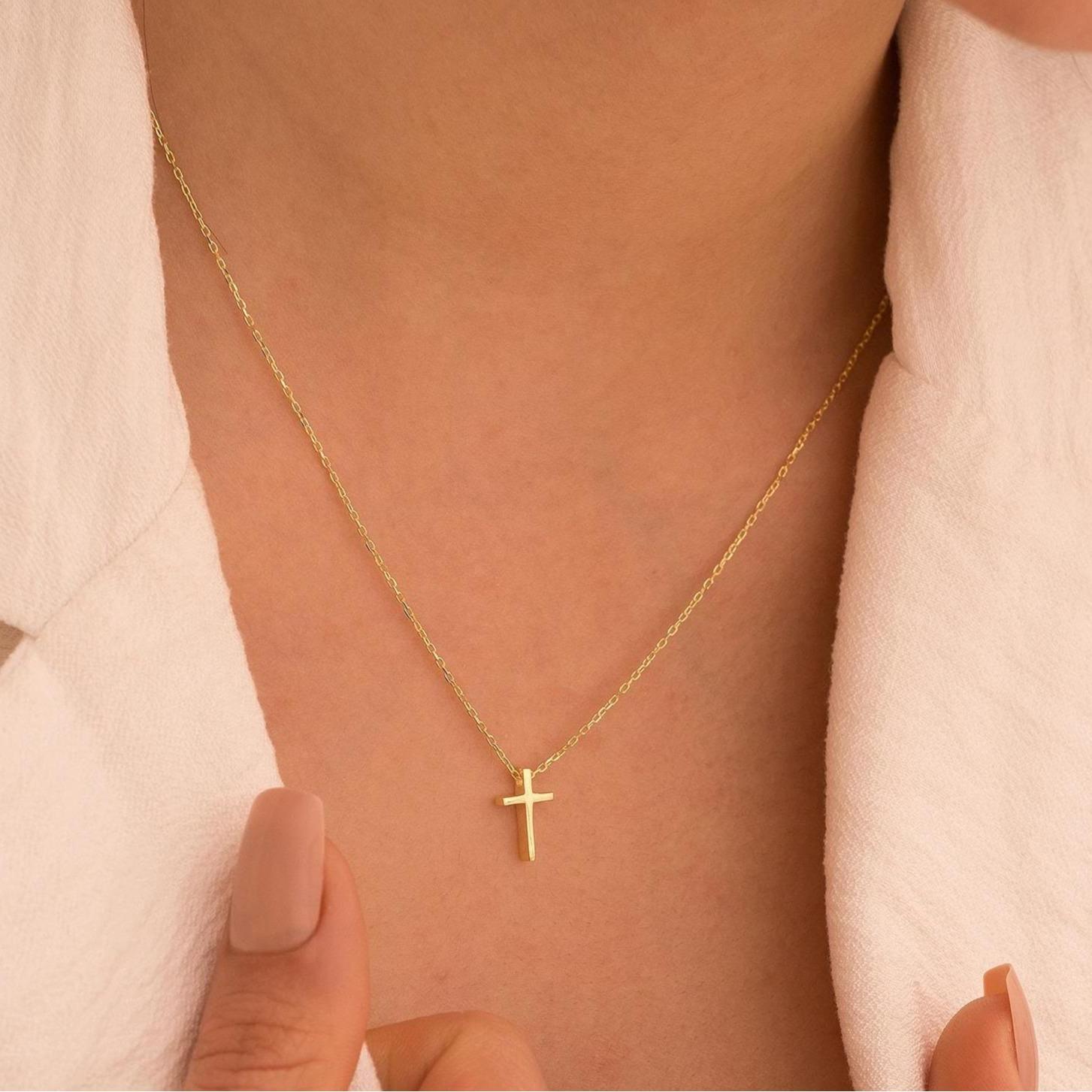 Dainty Cross Necklace – Minimalist Crucifix Gift for Women