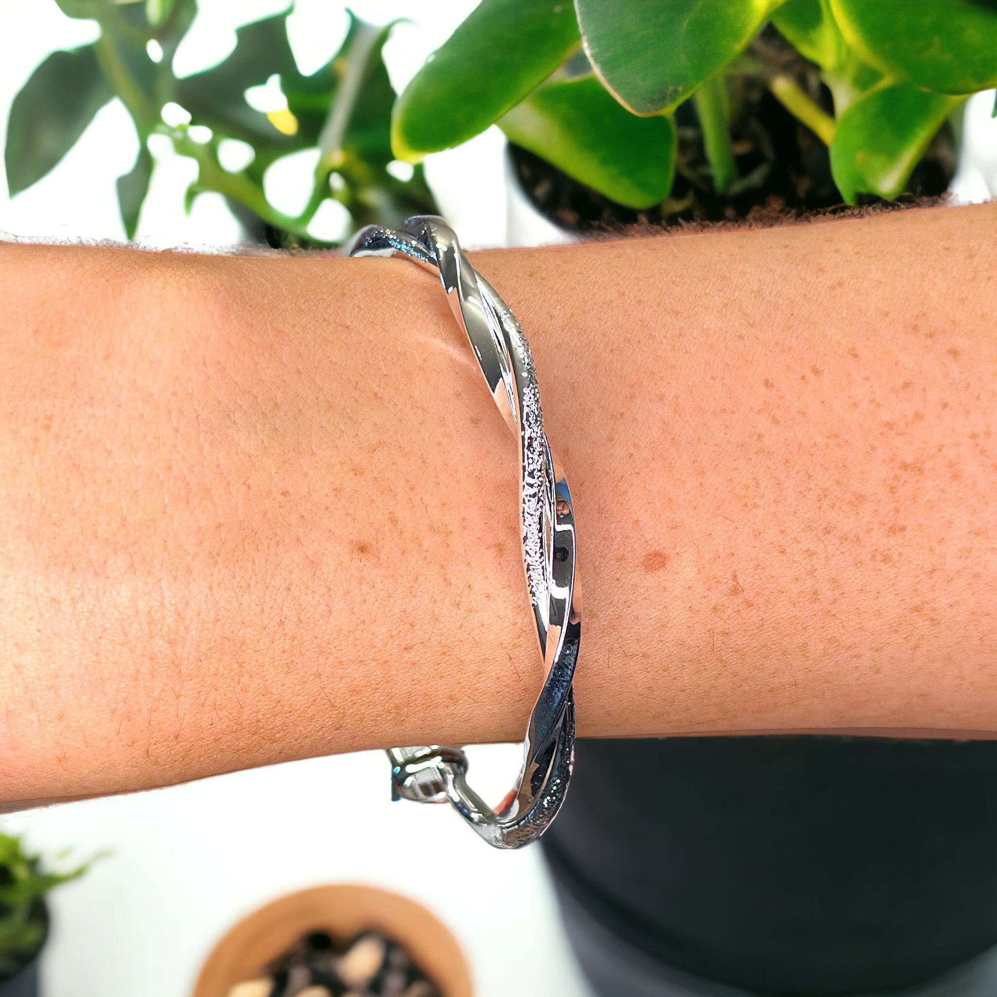 Twisted Bangle Bracelet – Simple, Elegant, and Adjustable