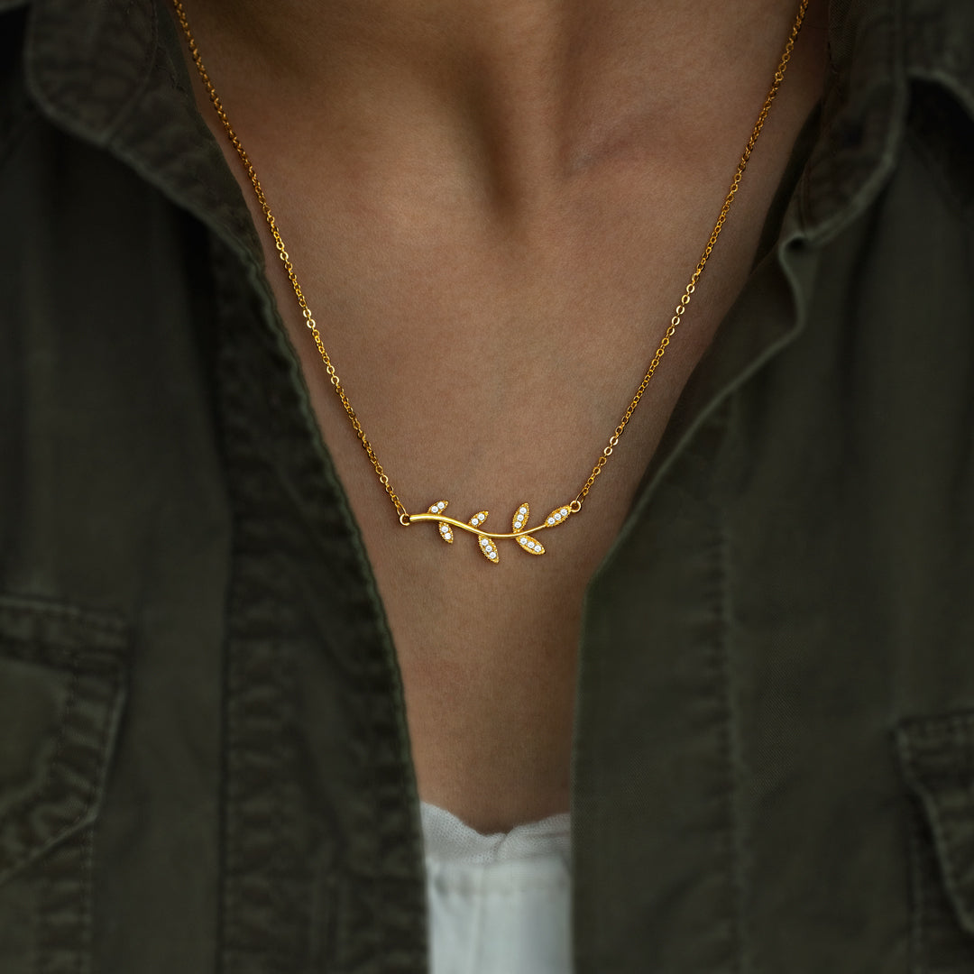 Be-Leaf in Yourself Like I Do Tree Leaf Necklace-belovejewel.com