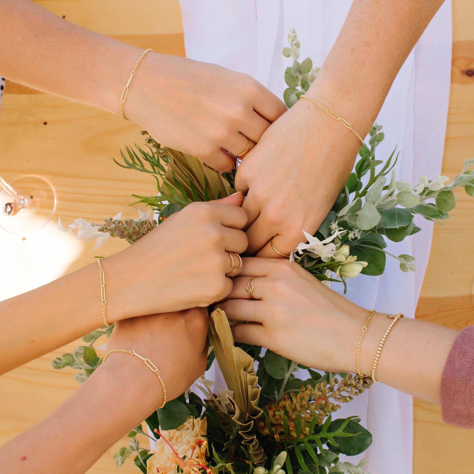 Interlocking Friendship Bracelet – Meaningful BFF Jewelry, Best Friend Gift