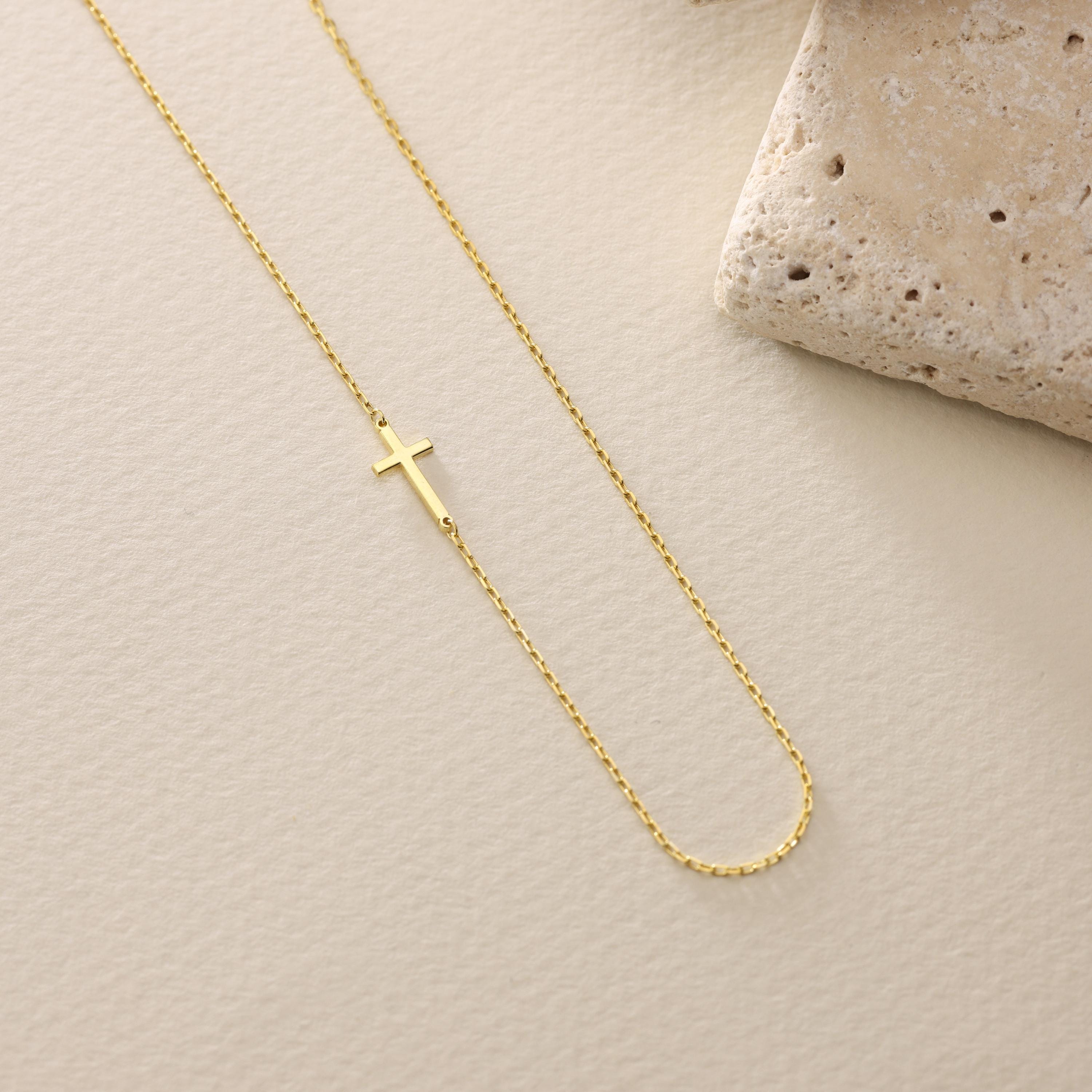 SIYAMI Sideways Cross Necklace