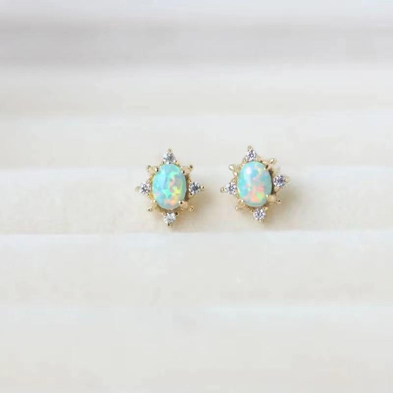 SIYAMI Opal Zirconia Earrings