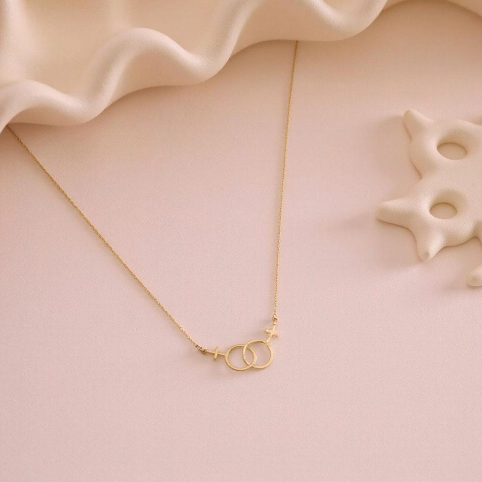 Lesbian Pride Necklace – Double Venus Symbol Pendant in Gold, Silver, or Rose Gold