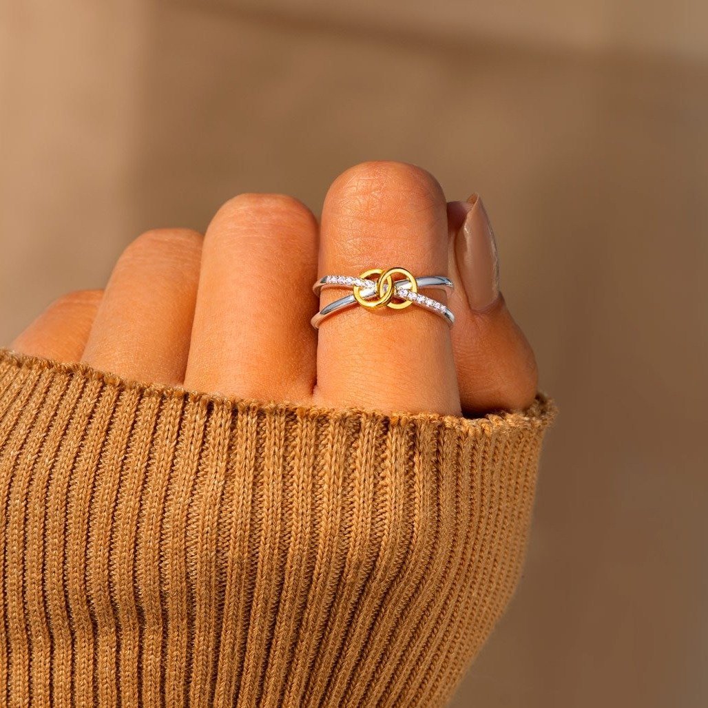 My Smokin' Hot Soulmate Interlocking Ring-belovejewel.com
