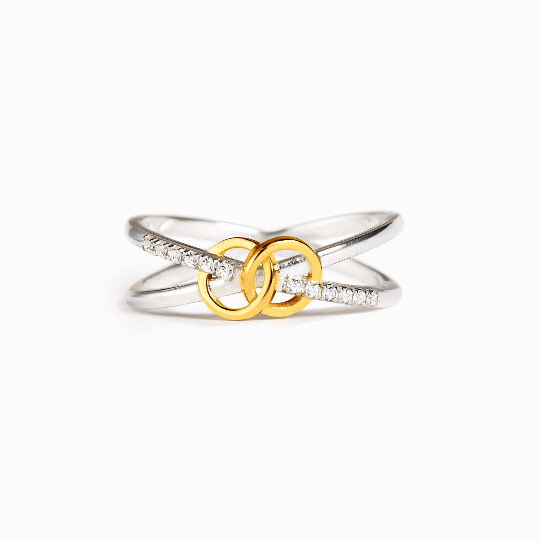 Linked Together Interlocking Ring-belovejewel.com