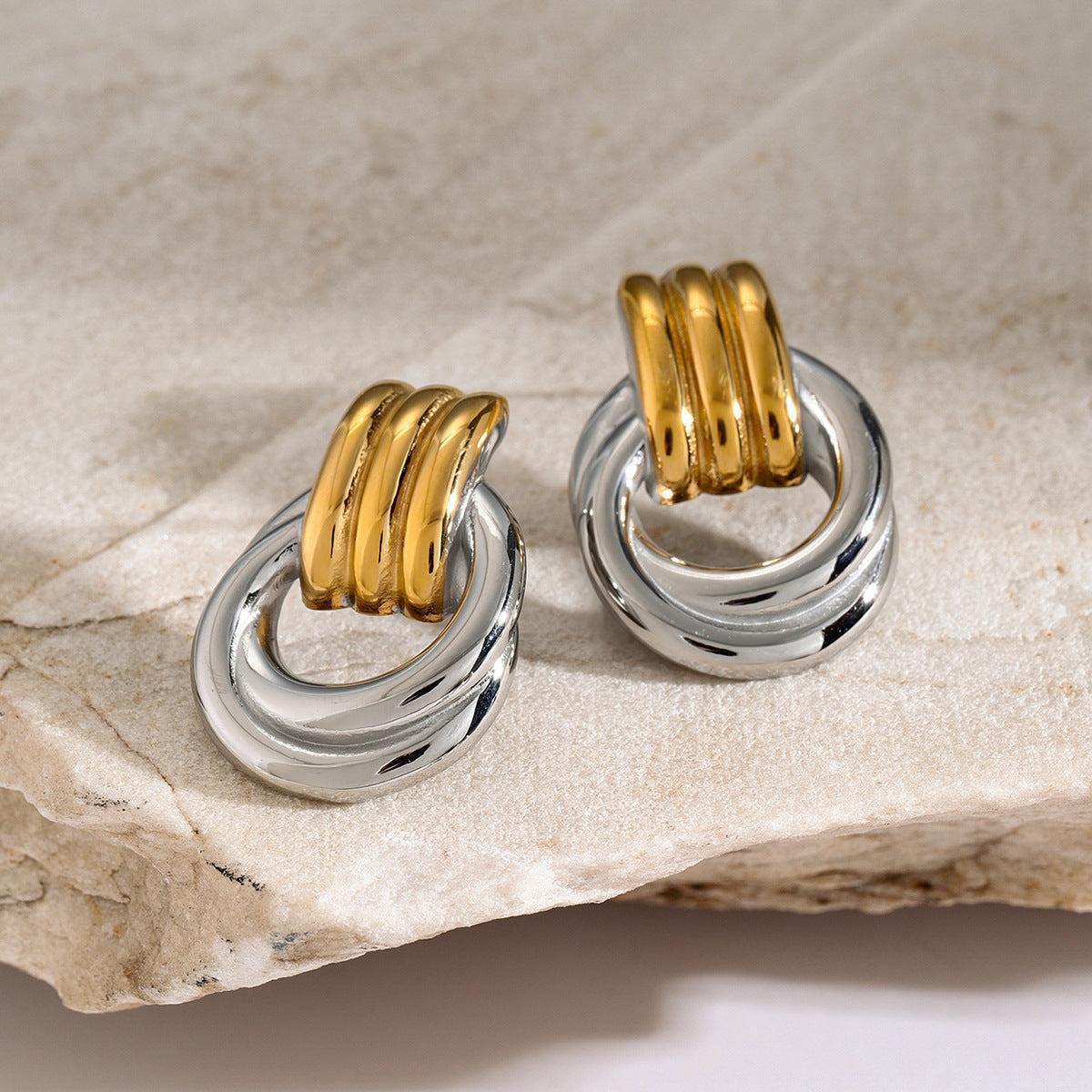 Mini Knot Earrings – Chic Statement Jewelry for Every Occasion