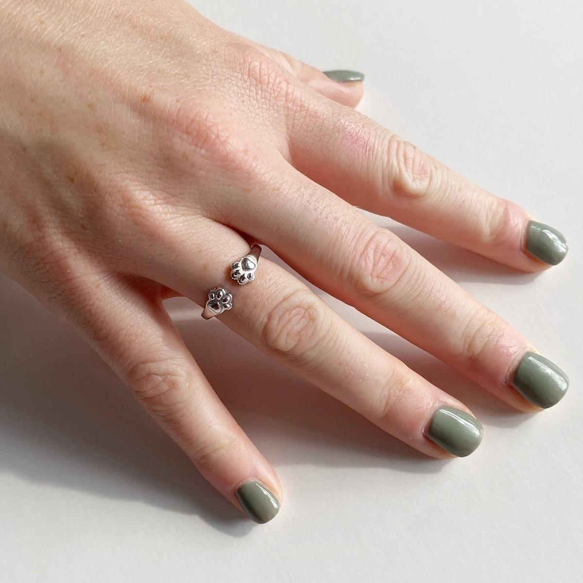 Paw Hug Ring-Perfect for pet lovers, dog moms