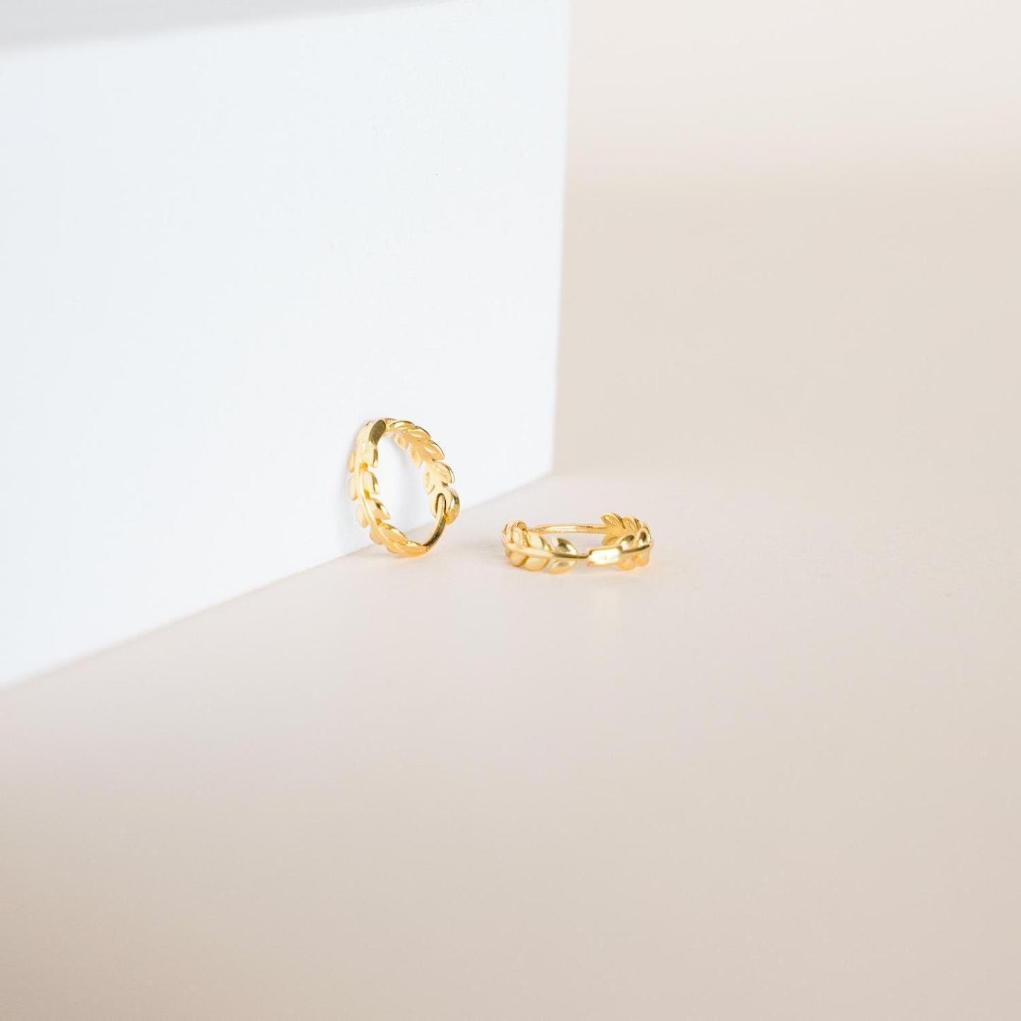 Dainty Leaf Huggie Hoop Earrings