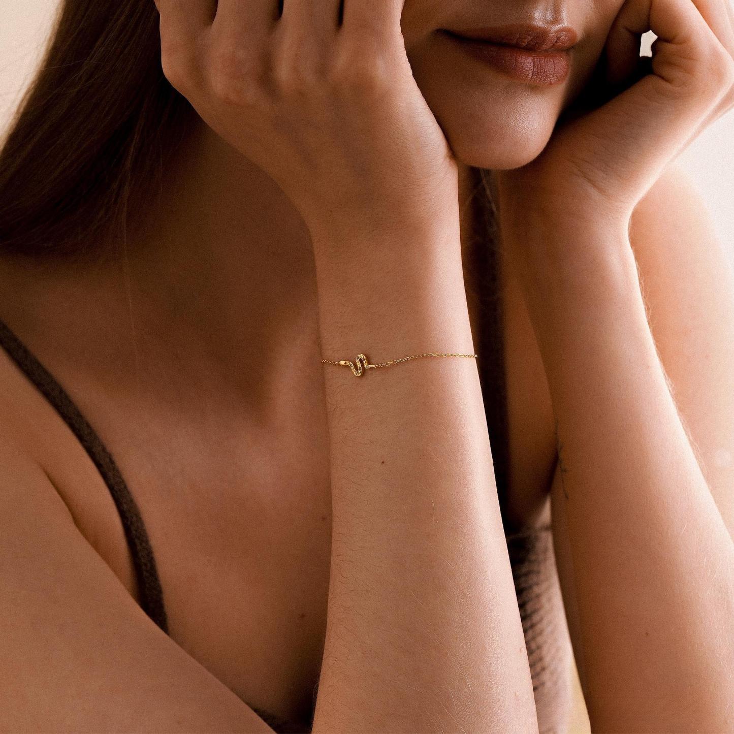 Delicate Golden Snake Bracelet – Elegant Diamond Snake Jewelry, Unique Gift for Her