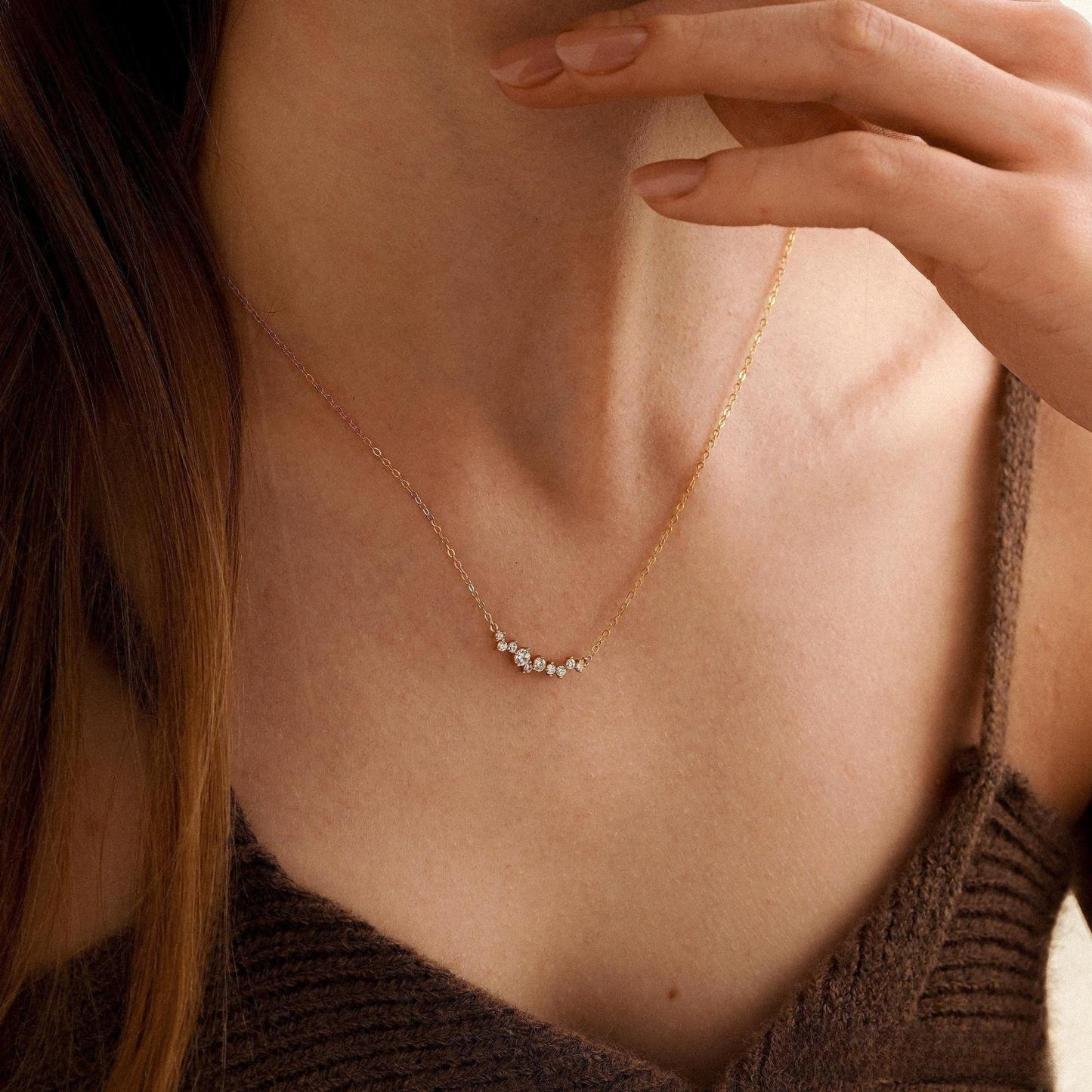 ROUND SHAPED DIAMOND ROW NECKLACE – TIMELESS MINIMALIST JEWELRY FOR BRIDESMAIDS, MOM GIFTS & QUIET LUXURY​