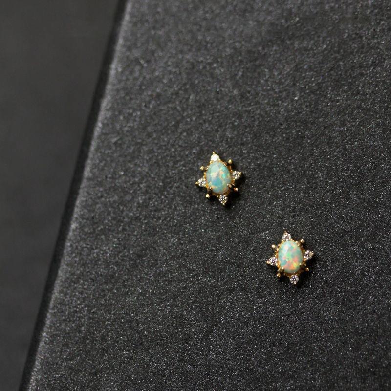 SIYAMI Opal Zirconia Earrings