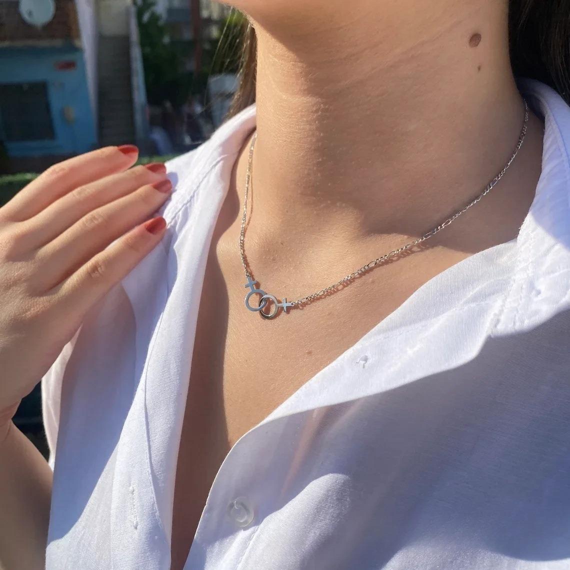 Lesbian Pride Necklace – Double Venus Symbol Pendant in Gold, Silver, or Rose Gold