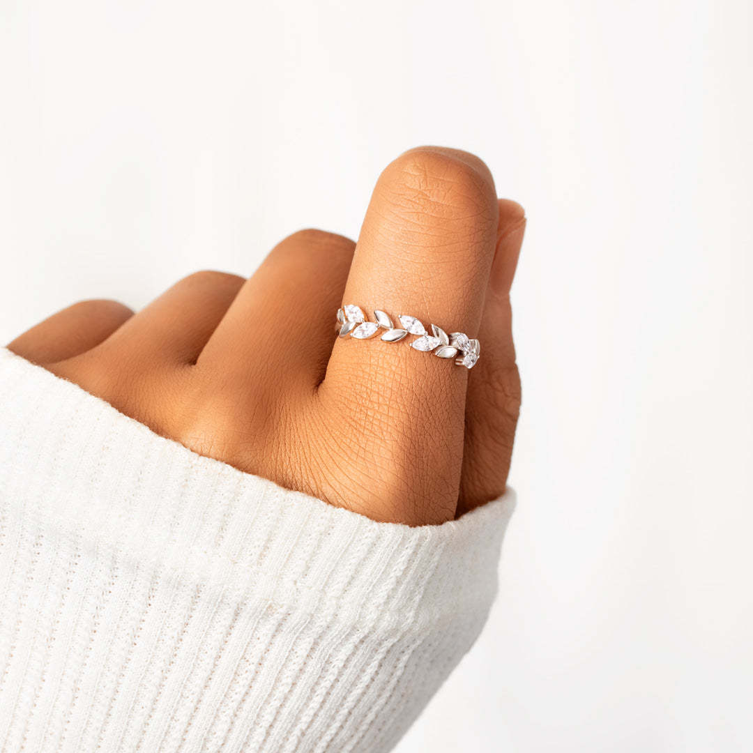 Be-Leaf In Yourself Leaf Branch Ring-belovejewel.com