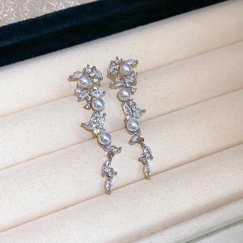 FRESHWATER PEARL DROP DIAMOND EARRINGS – DAINTY BRIDAL JEWELRY FOR WEDDINGS & HEIRLOOM GIFTS​