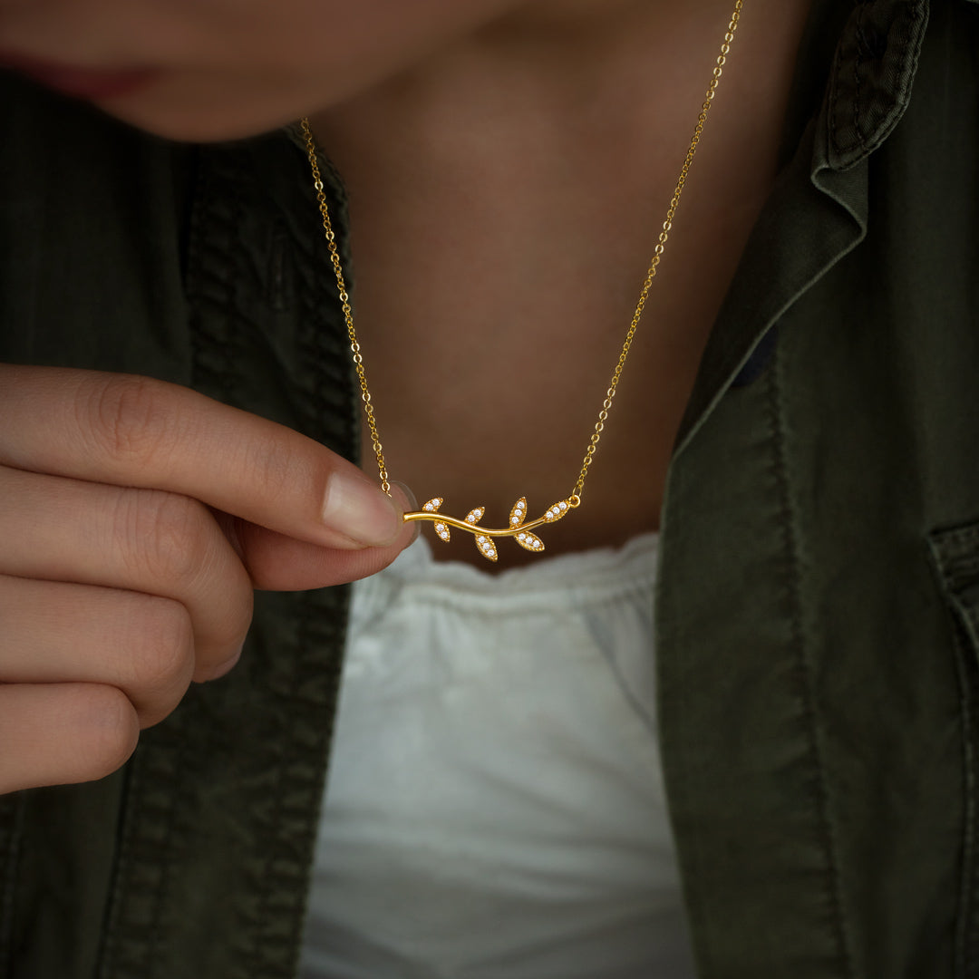 Be-Leaf in Yourself Like I Do Tree Leaf Necklace-belovejewel.com