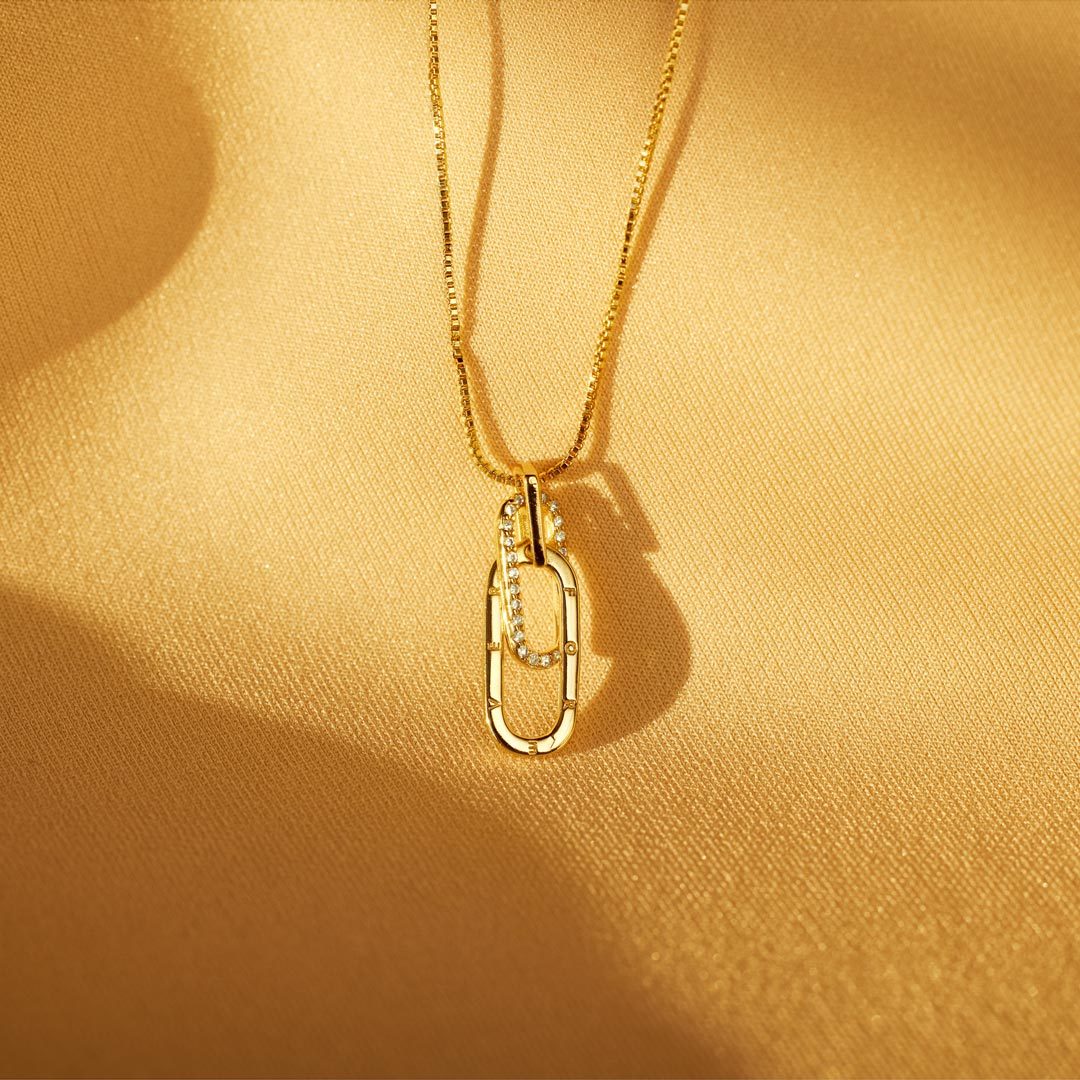 Linked Together Rectangle Interlocking Necklace-belovejewel.com