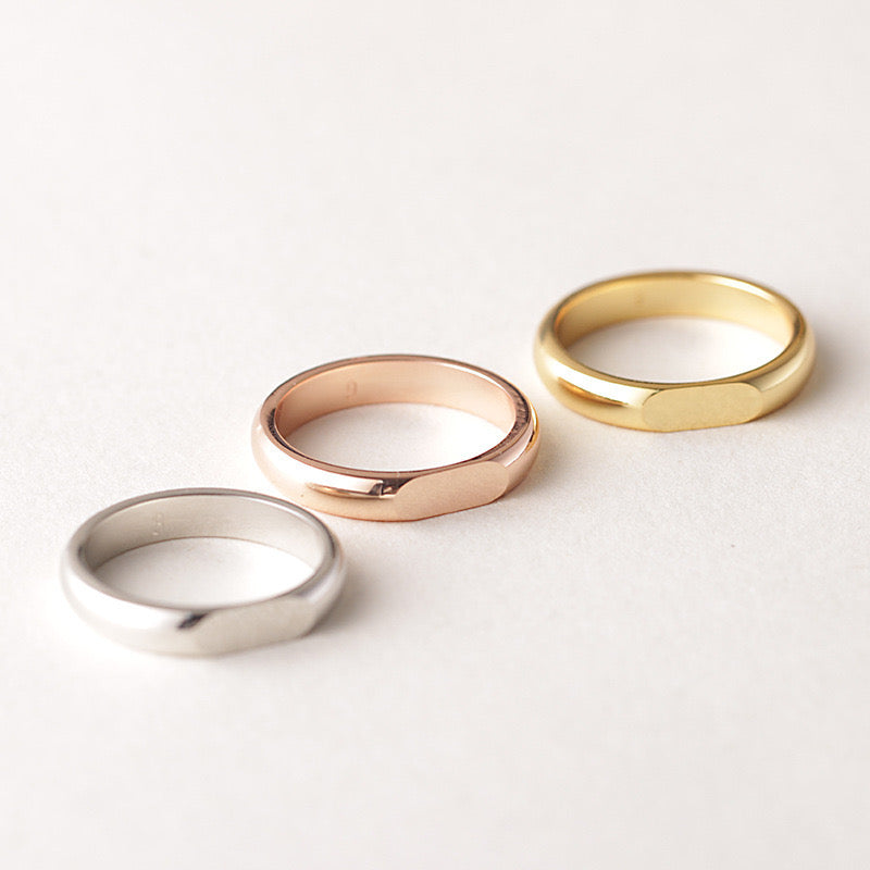Slim Light Sculpting Love Ring