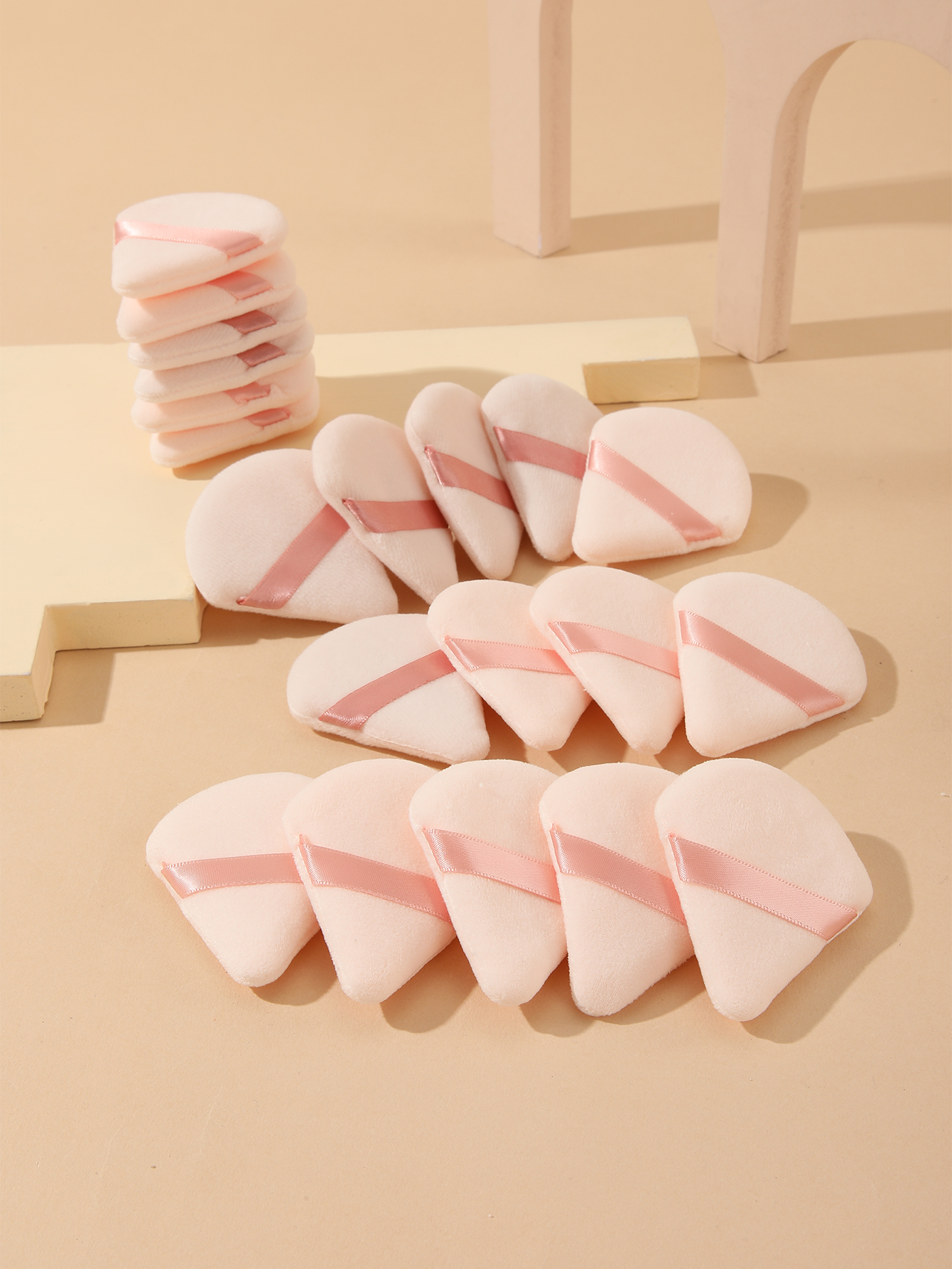 Apricot Triangle Scalloped Powder Puff Makeup Puff 20pcs